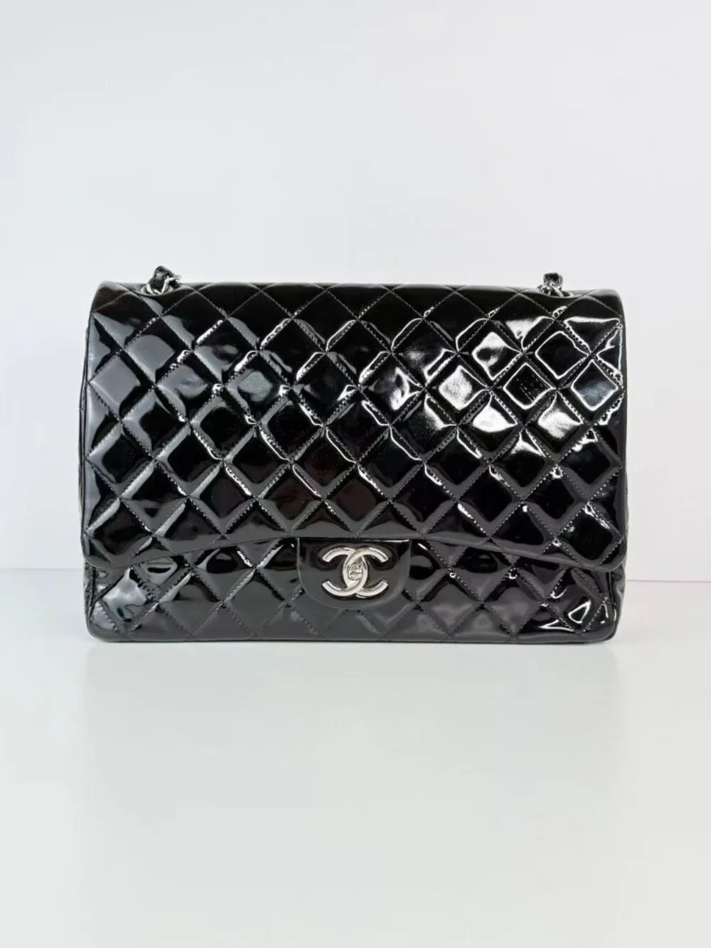 Channel classic flag bag